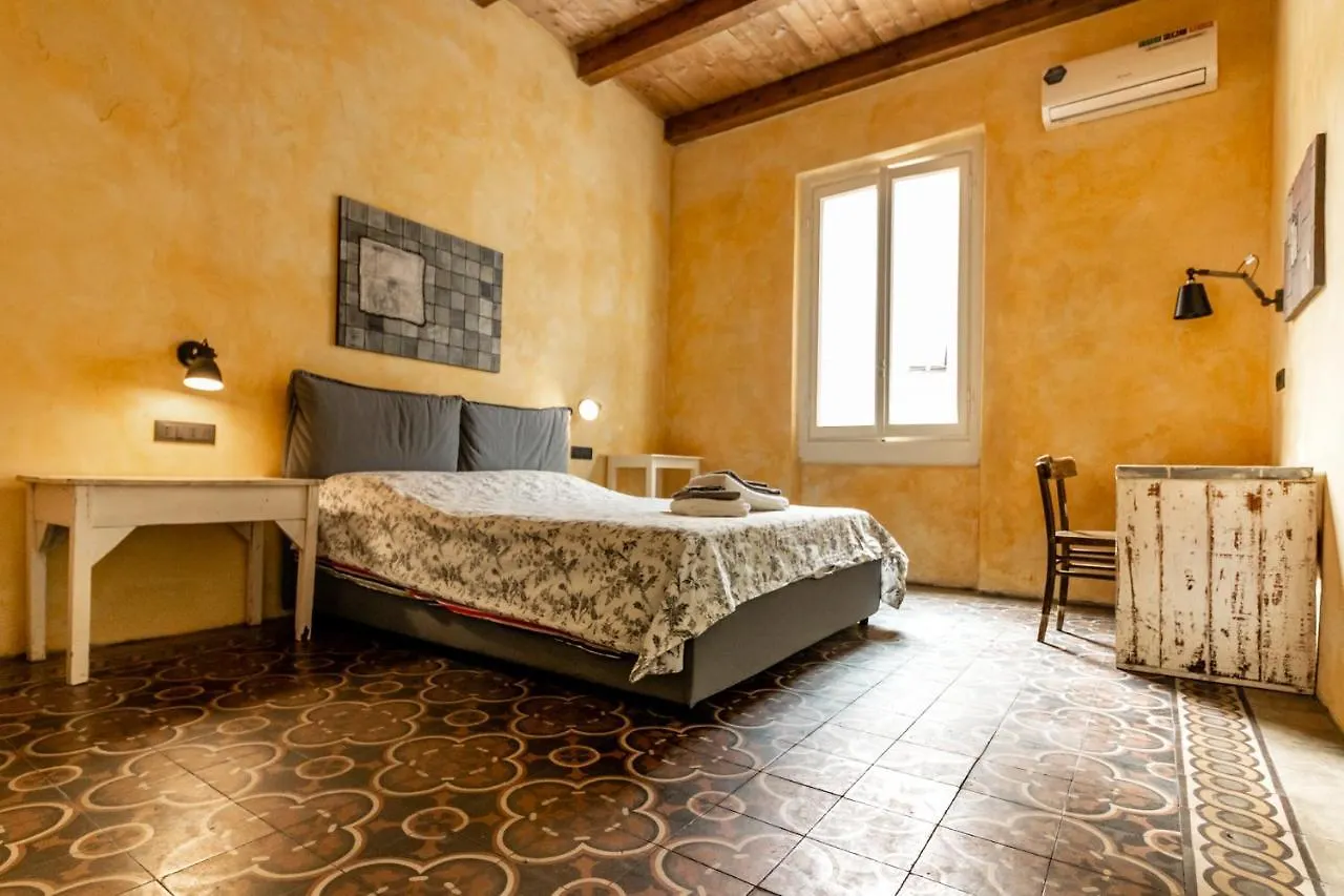 Bed & Breakfast La Locanda Del Teatro Milan