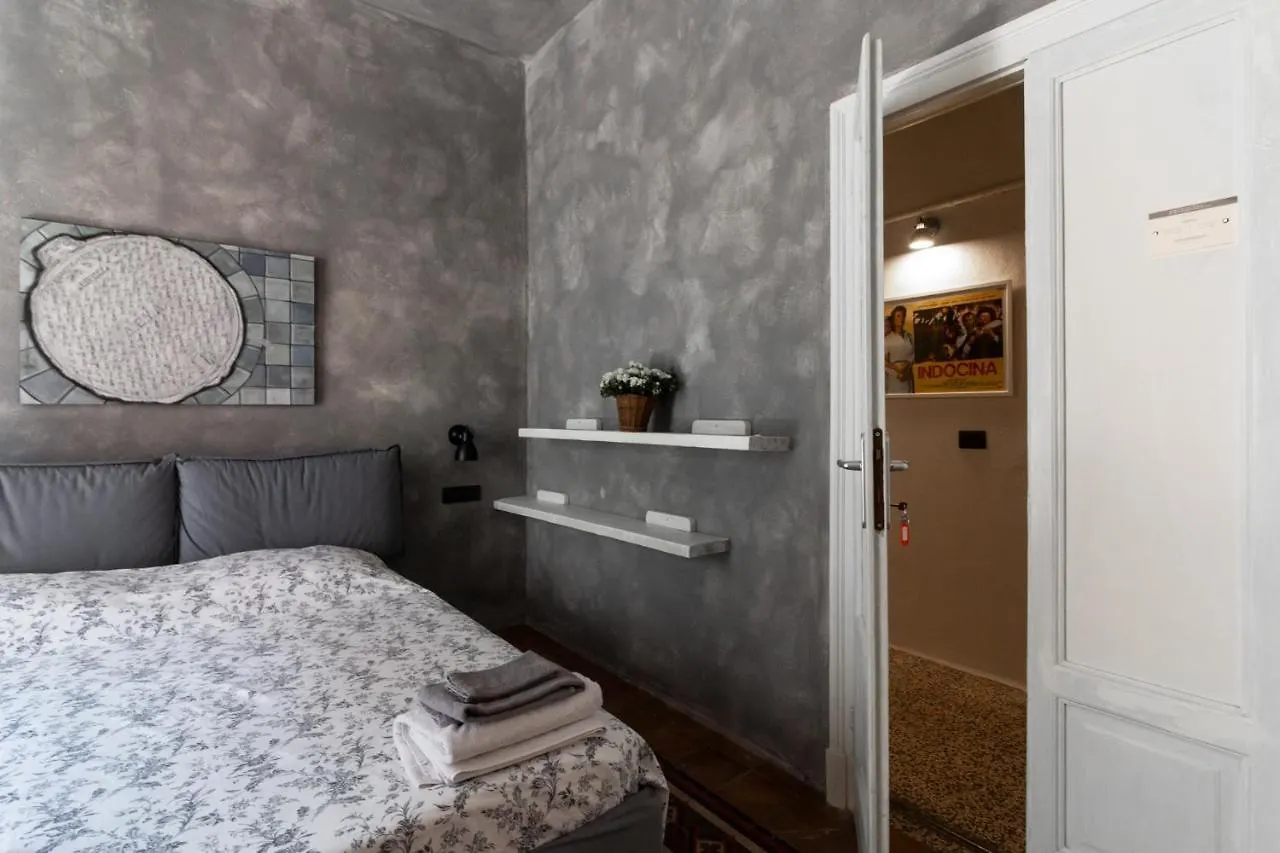 La Locanda Del Teatro Milan Bed & Breakfast
